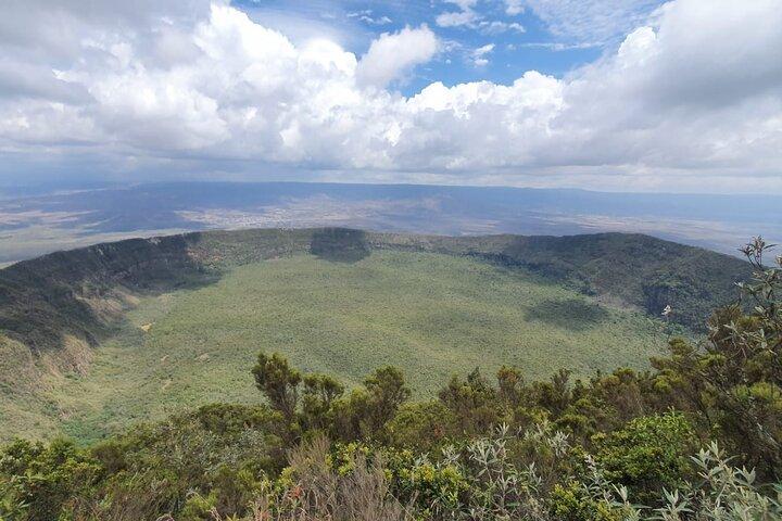 Paza Adventure Africa Day Trip to Mt. Longonot with Boat Ride in Lake Naivasha